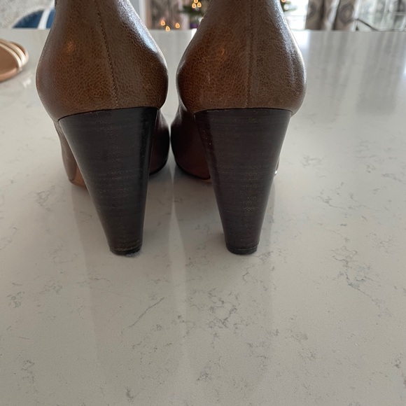 Shoes - Picture 3 of 3